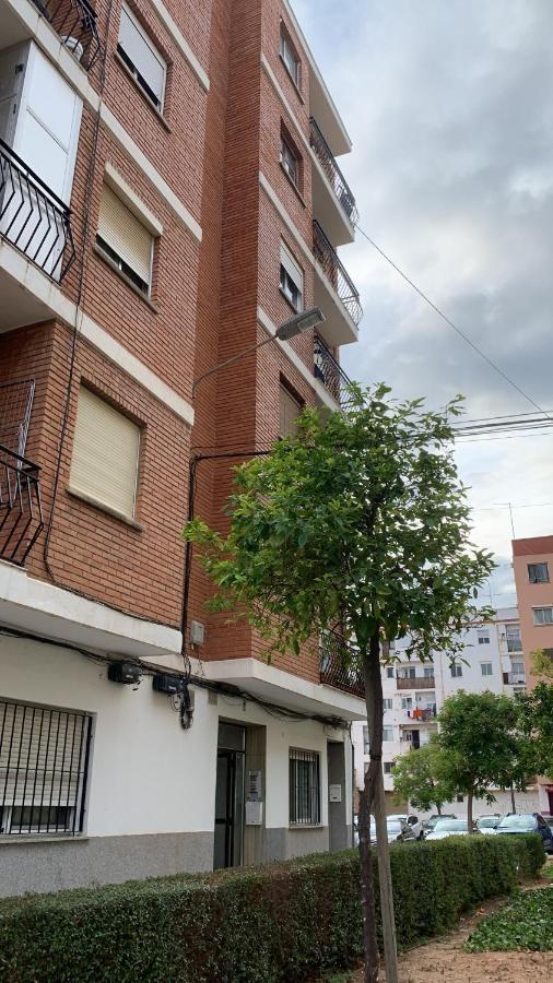 Habitacion Privada En Piso Compartido Ξενοδοχείο Βαλένθια Εξωτερικό φωτογραφία